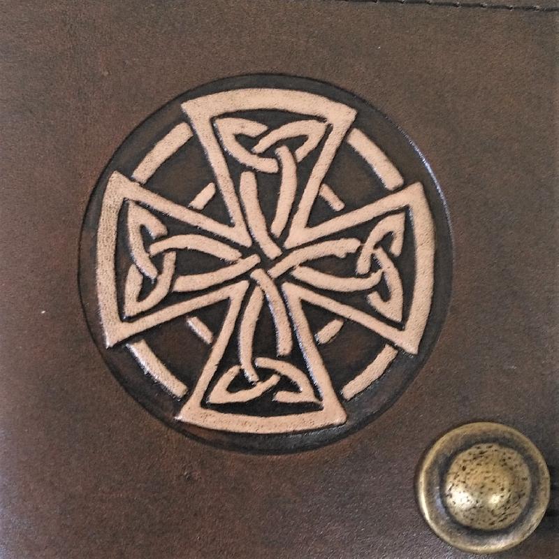 Lederwelten keltisches Kreuz Buch