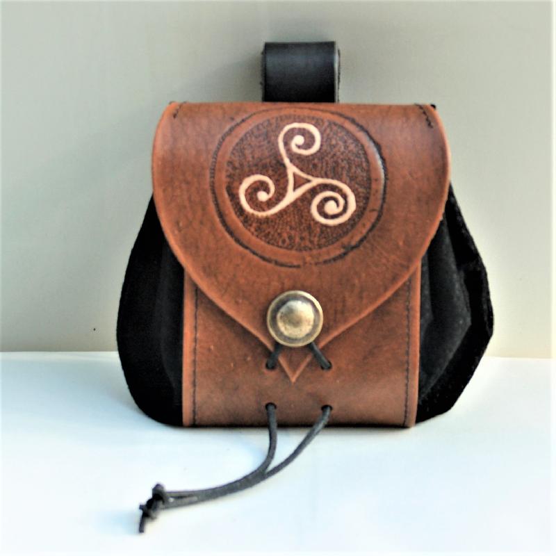 Gürteltaschen Triskele